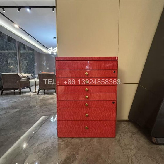 Bugatti chest of drawers