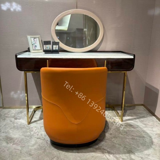 Bentley dressing table